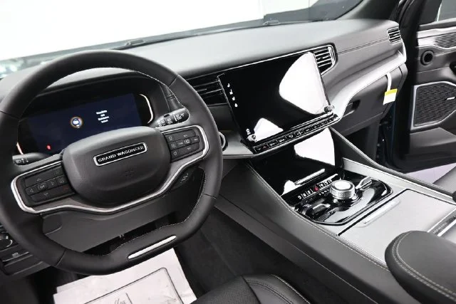 New 2026 Steel Blue Exterior Paint Jeep Limited Altitude image 26