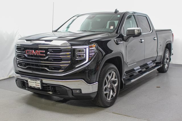 2024 GMC Sierra 1500 SLT - Photo 6