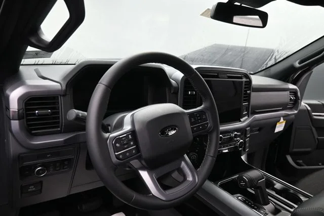 New 2026 Agate Black Metallic Ford XLT image 12