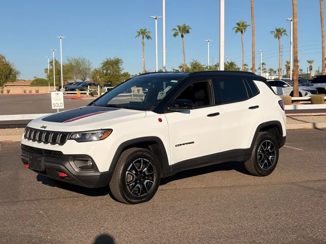2025 Jeep Compass Trailhawk