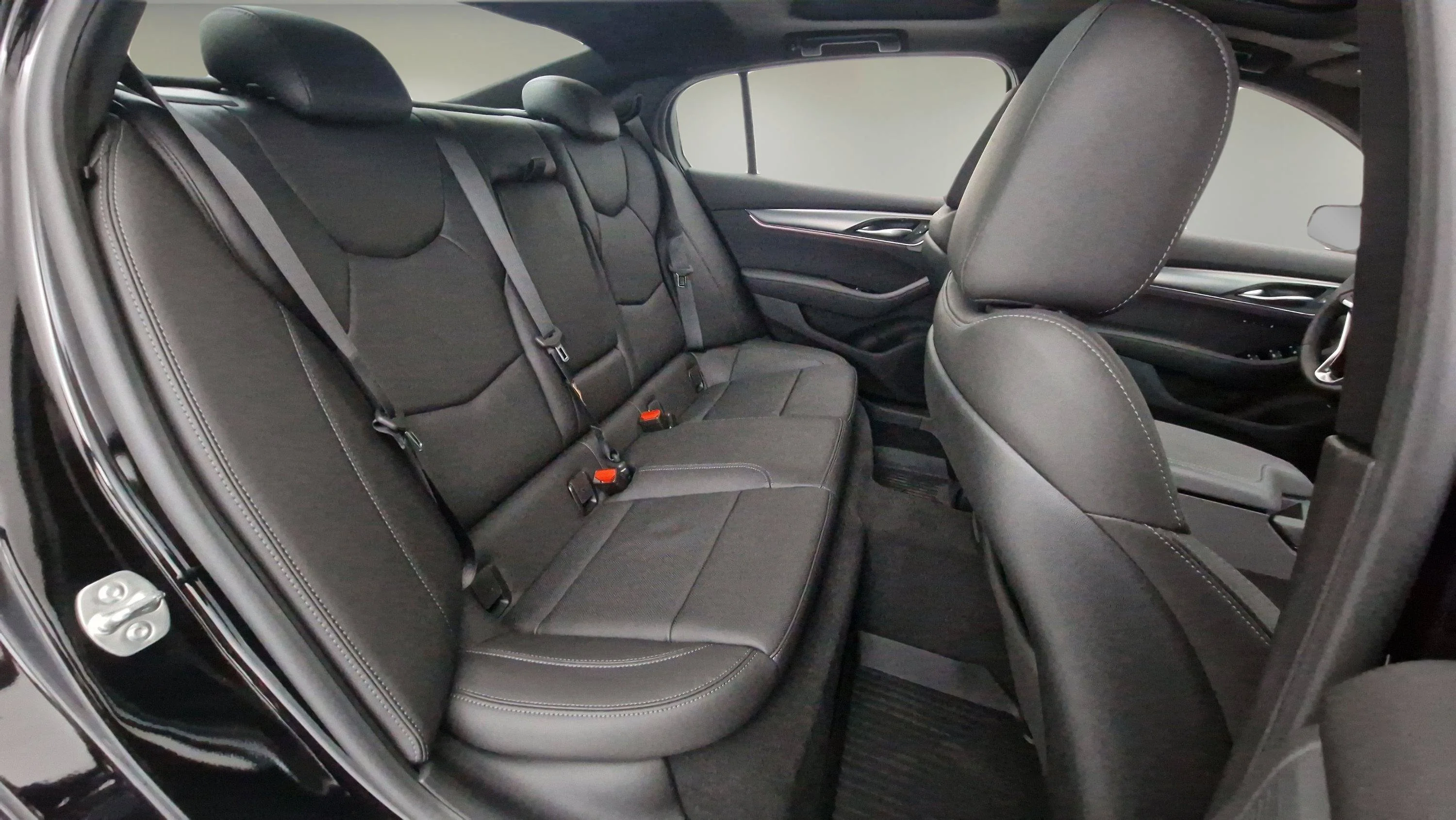 New 2025 Black Raven Cadillac Premium Luxury image 19