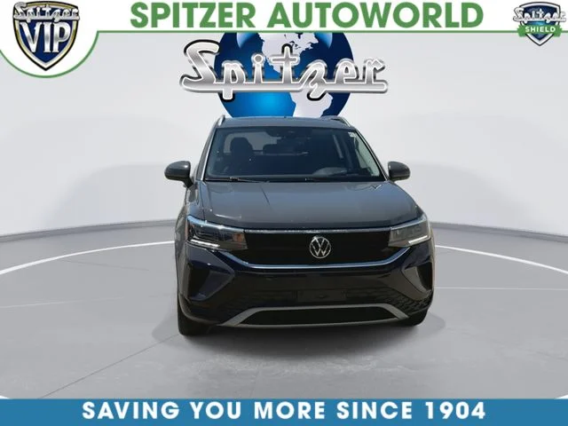 Used 2023 Gray Volkswagen 1.5T SE image 4