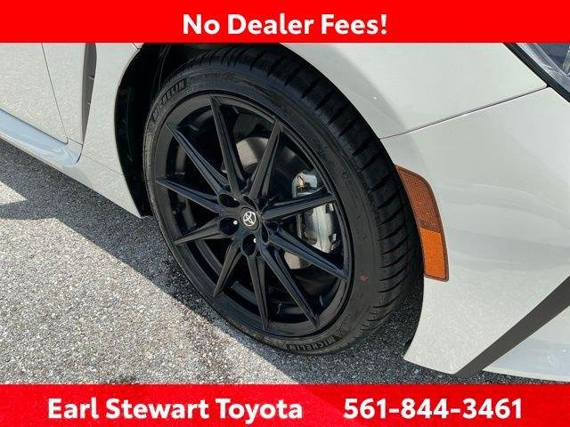 Certified Used 2025 HALO Toyota  image 45
