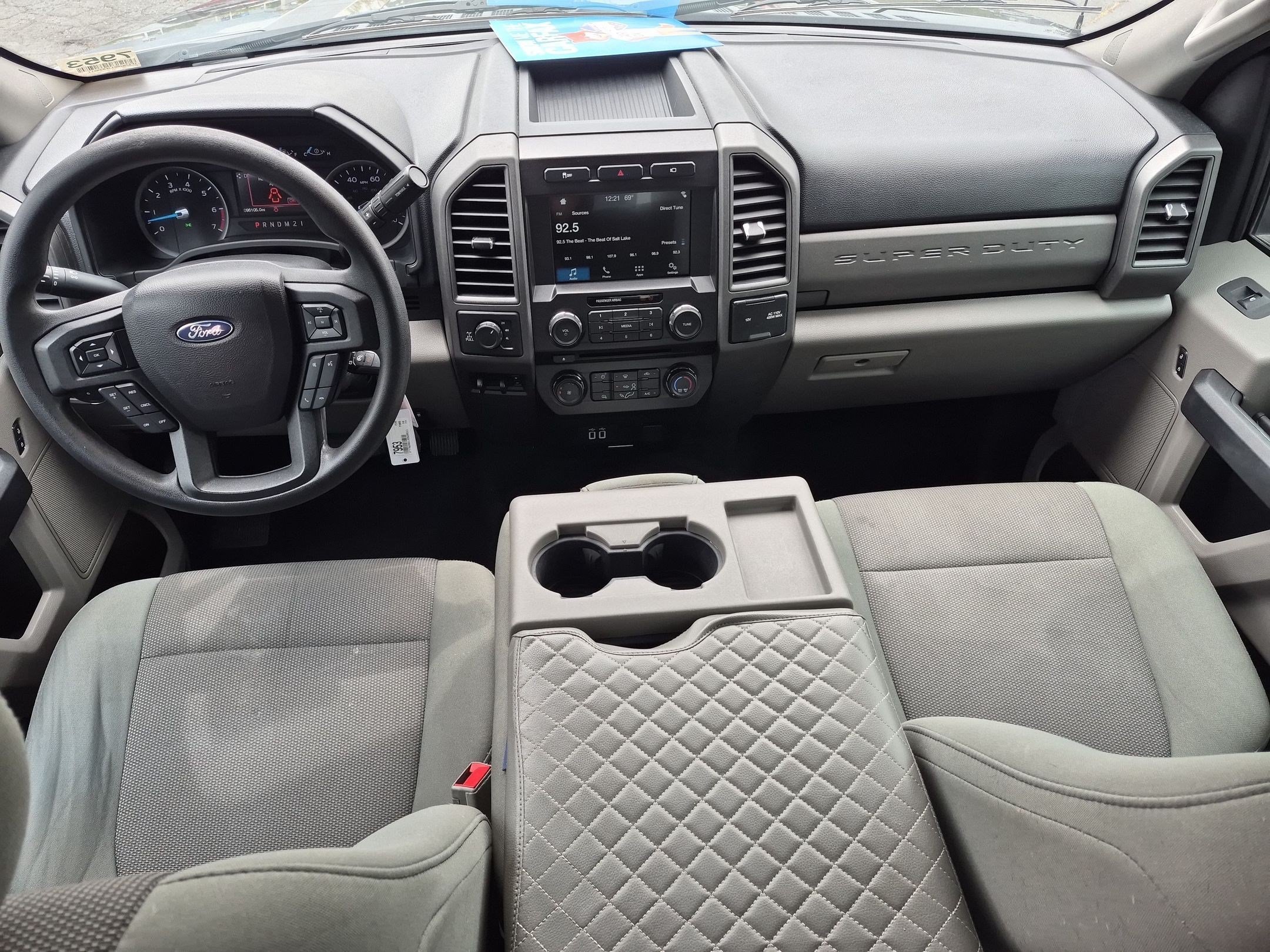 Used 2018 Gray Ford XL image 23