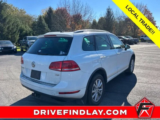 Used 2014 White Volkswagen V6 TDI image 17