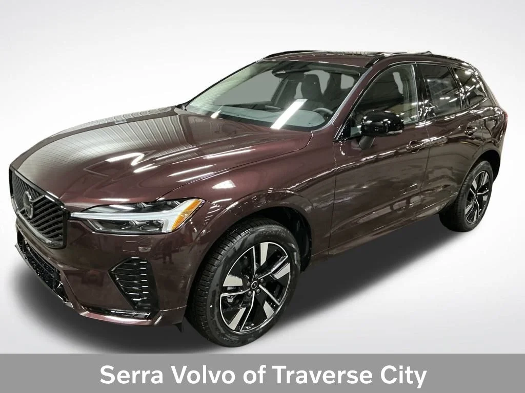 2026 Volvo XC60 B5 Plus Dark AWD's photo