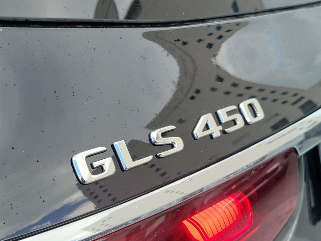 New 2026 Black Mercedes-Benz GLS 450 image 7