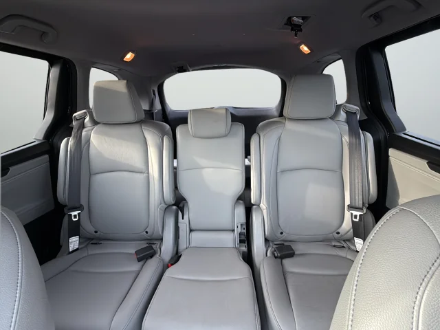 Used 2024 Blue Honda EX-L image 40