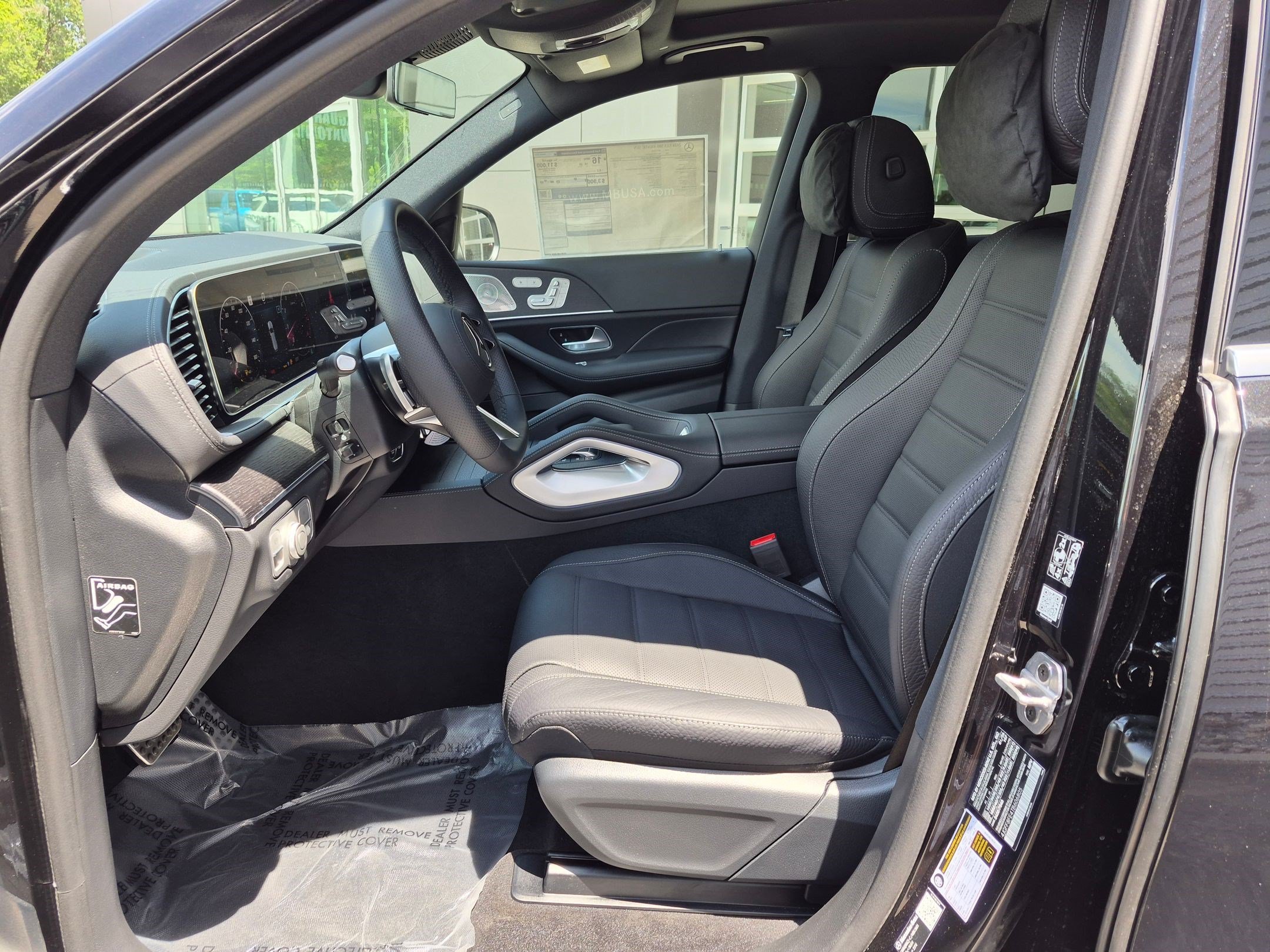 New 2026 Obsidian Black Metallic Mercedes-Benz GLS 580 image 40