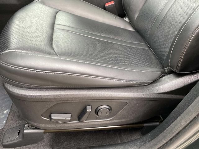 Used 2023 Green Kia X-Line EX image 22