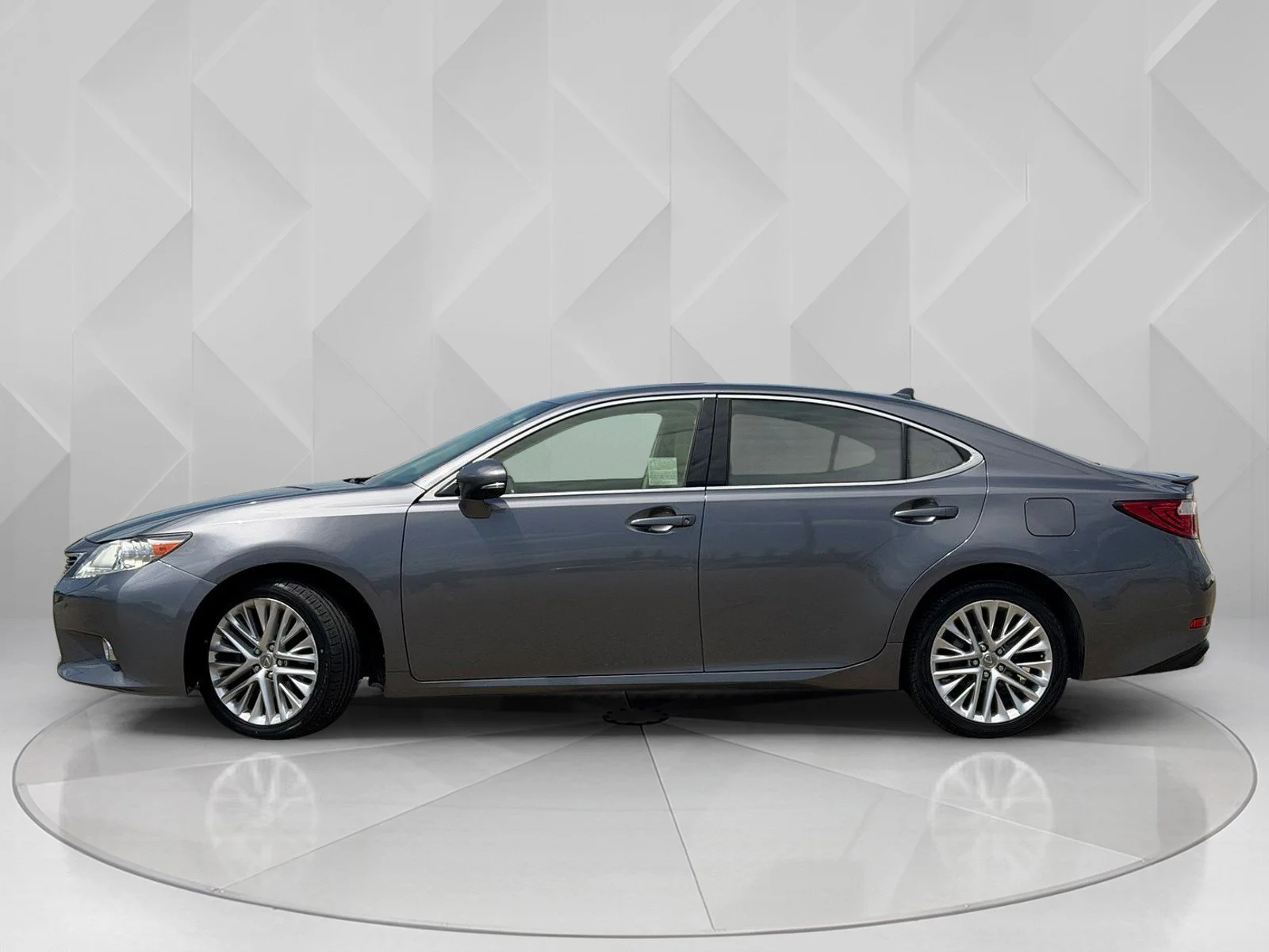 Used 2013 Lexus ES 350 with VIN JTHBK1GG4D2048301 for sale in Stockton, CA