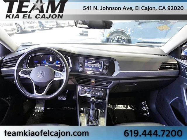 Used 2024  Volkswagen 1.5T SE image 19