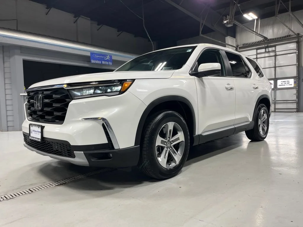 2025 Honda Pilot EX-L - Photo 42