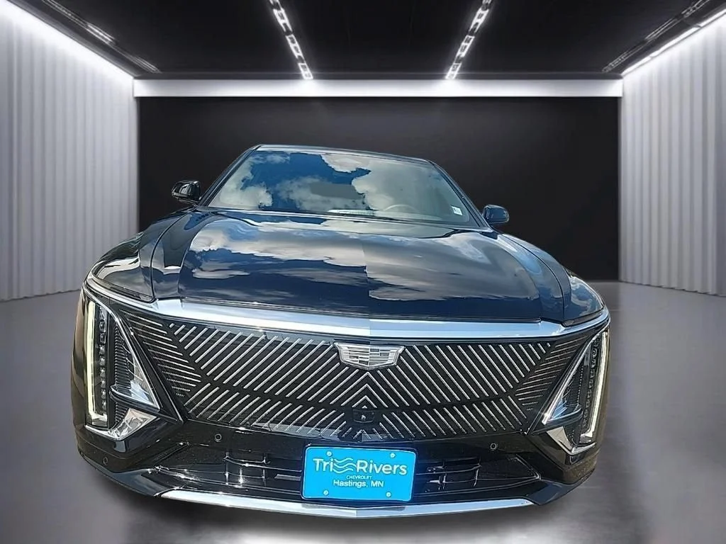 Used 2024 Black Cadillac Luxury image 7