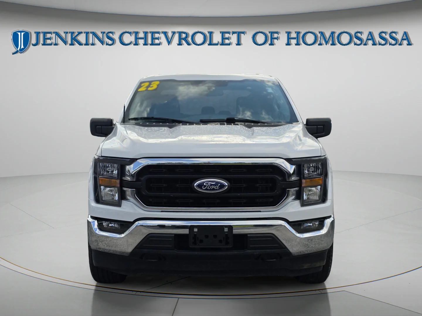 Used 2023 Oxford White Ford XLT image 12