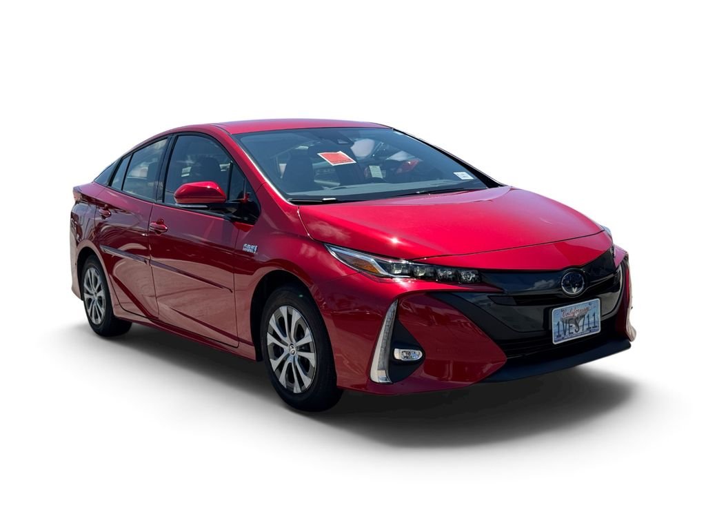 Used 2020 Red Toyota  image 15