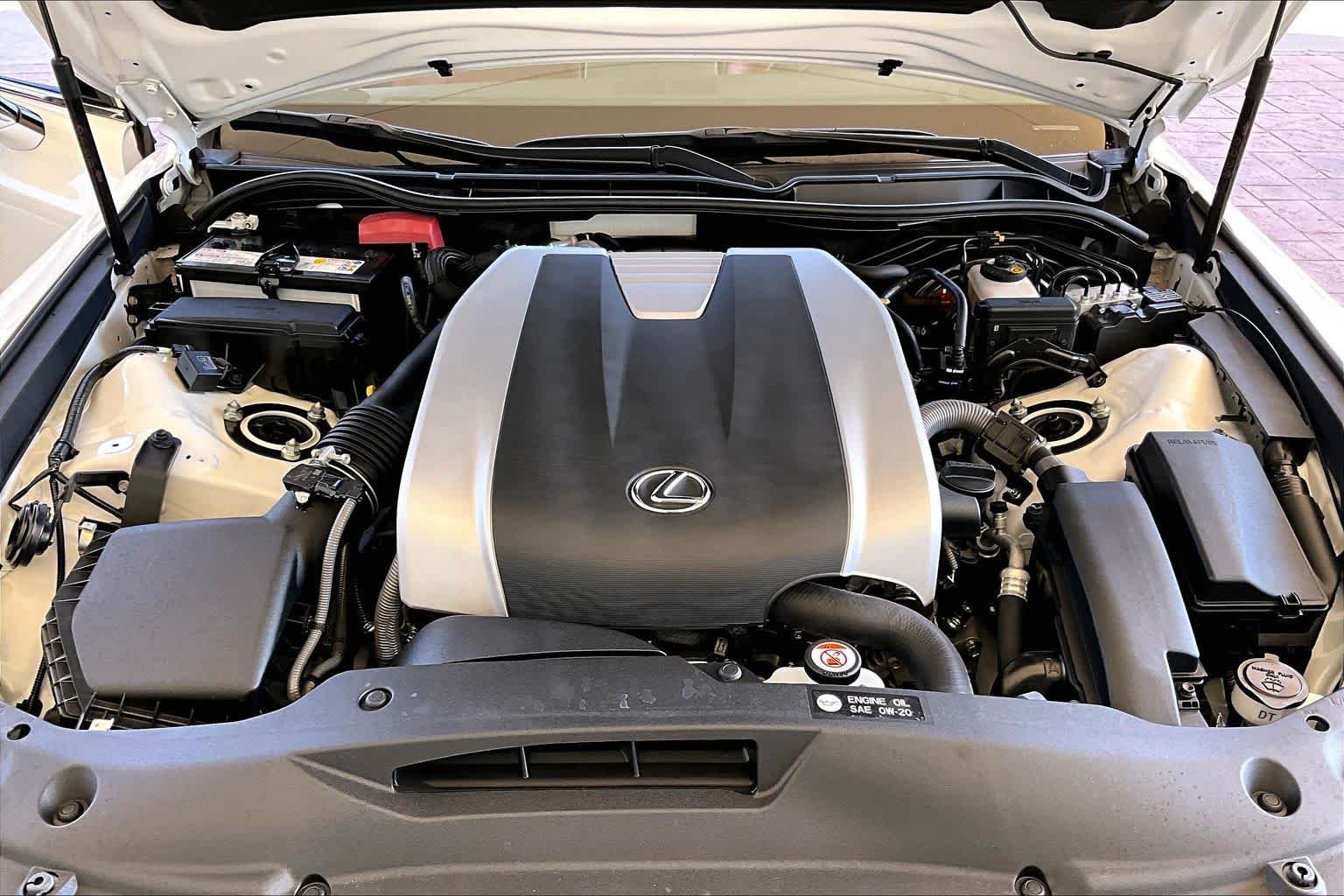 Used 2025 Ultra White Lexus F SPORT Design image 30