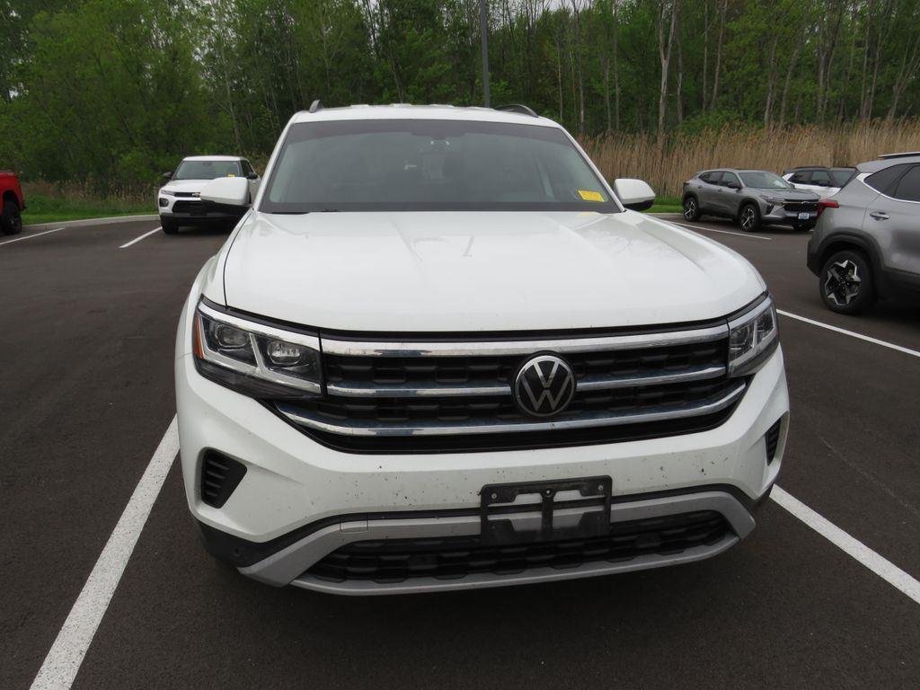 Used 2023 Pure White Volkswagen 3.6L V6 SE w/Technology image 5
