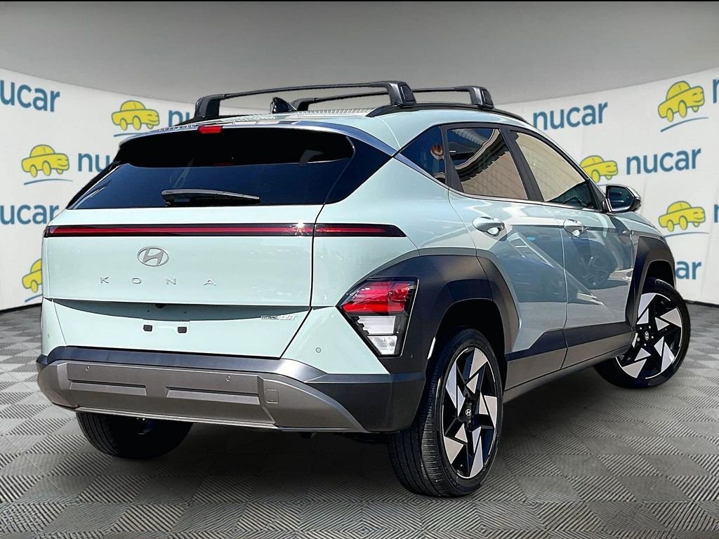 Used 2024 Green Hyundai Limited image 6