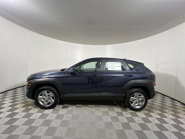 2026 Hyundai Kona SE photo 4