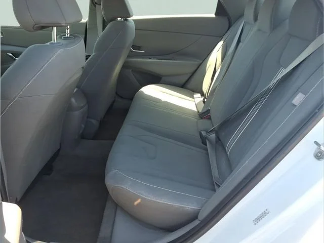 Used 2024  Hyundai SEL image 20