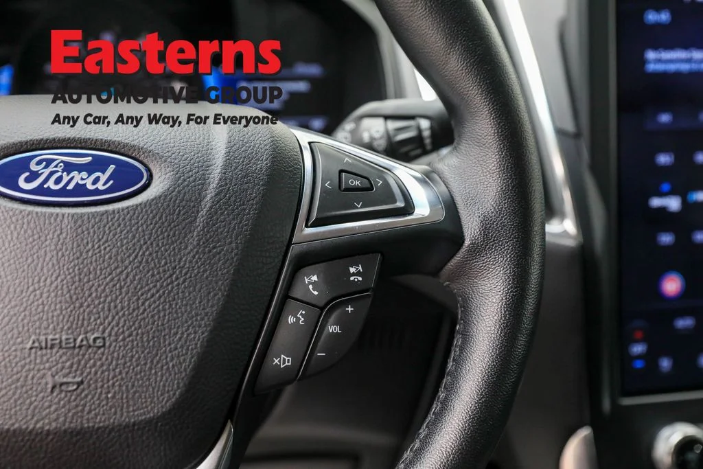 Used 2024 Silver Ford Titanium image 16