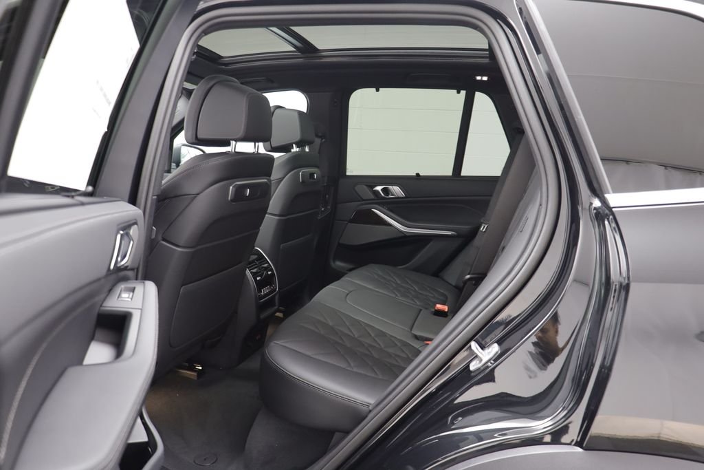 New 2026 Black Sapphire Metallic BMW xDrive50e image 16