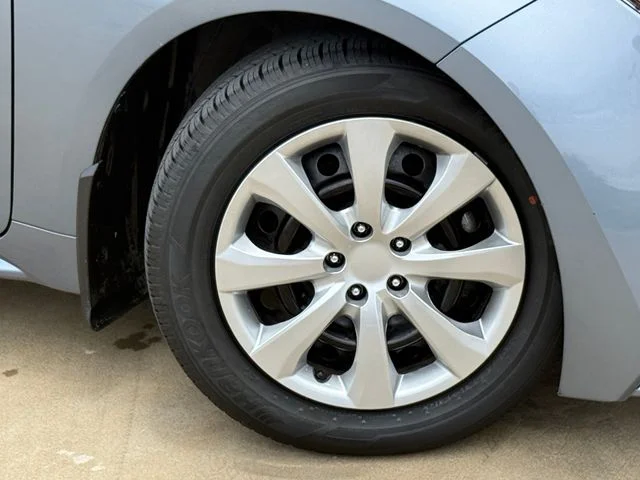 Certified Used 2025  Toyota LE image 2