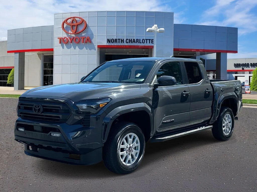 Certified Used 2024  Toyota SR5 image 5