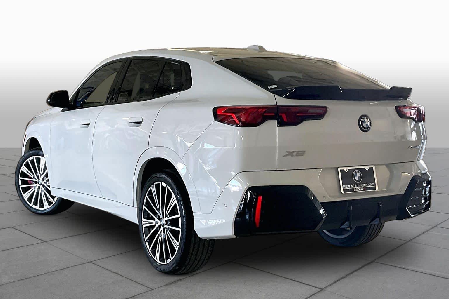 New 2026 Alpine White BMW xDrive28i image 12