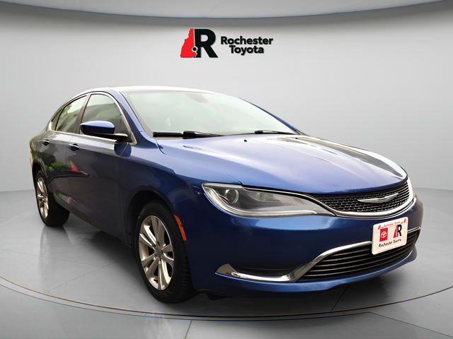2015 Chrysler 200 Limited's photo