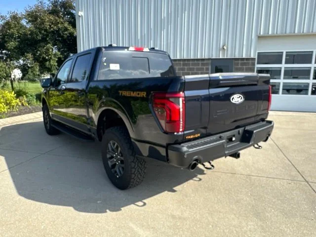 New 2026 Antimatter Blue Metallic Ford Tremor® image 9