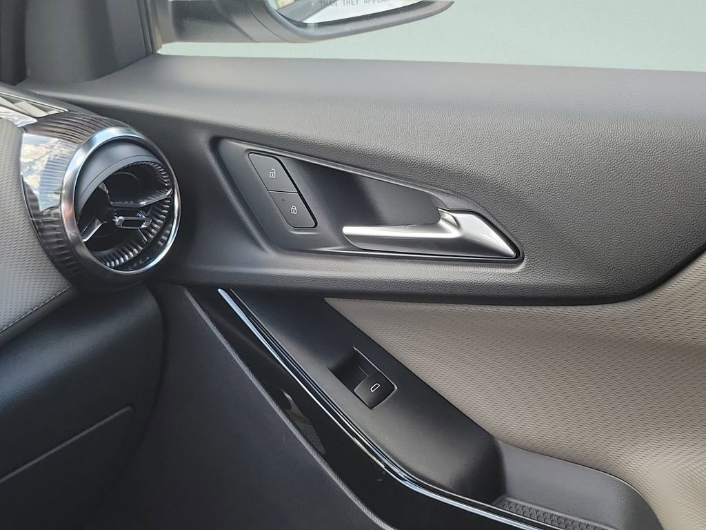 2026 Chevrolet Equinox LT - Photo 16