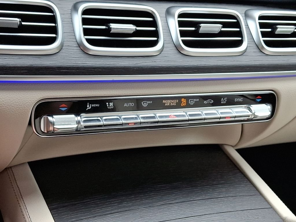 2025 Mercedes-Benz GLE GLE450 - Photo 15