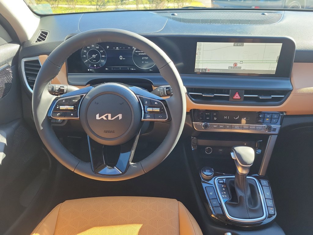 New 2026 Fusion Black Kia EX image 19