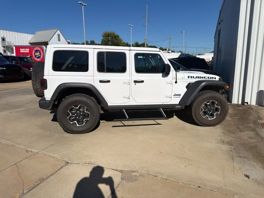 Certified Used 2021 White Jeep Unlimited Rubicon 4xe image 14