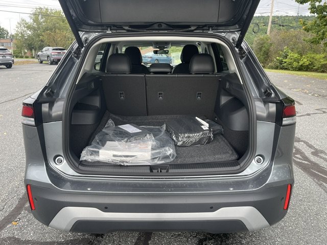 New 2026 Platinum Gray Metallic Volkswagen 2.0T SE image 9