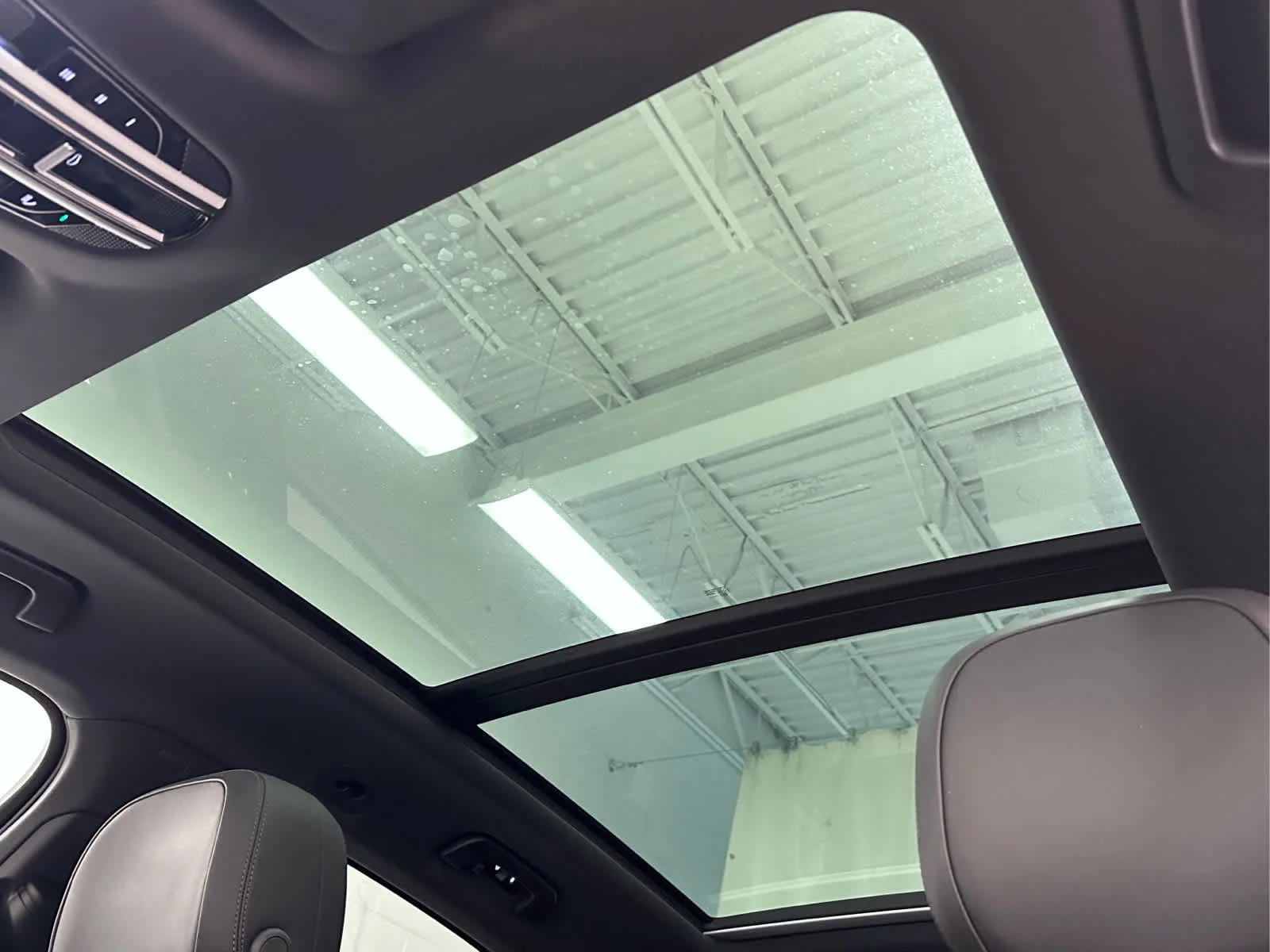 Used 2021 White Porsche  image 41