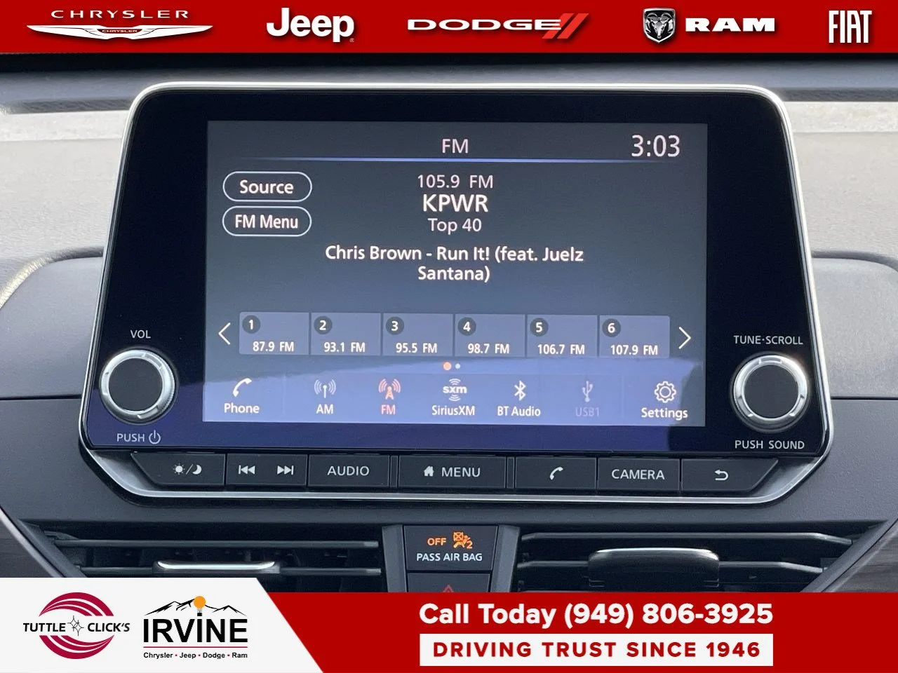 Used 2025 Garnet Pearl Metallic Nissan SV image 23