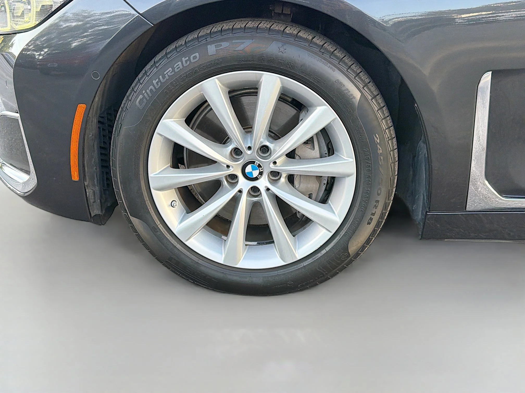 Used 2020 Dark Graphite Metallic BMW 740i image 42