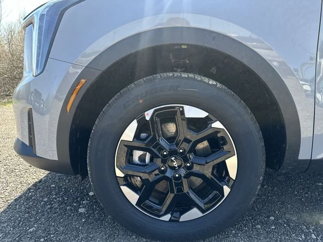 New 2026 Wolf Gray Kia S image 19