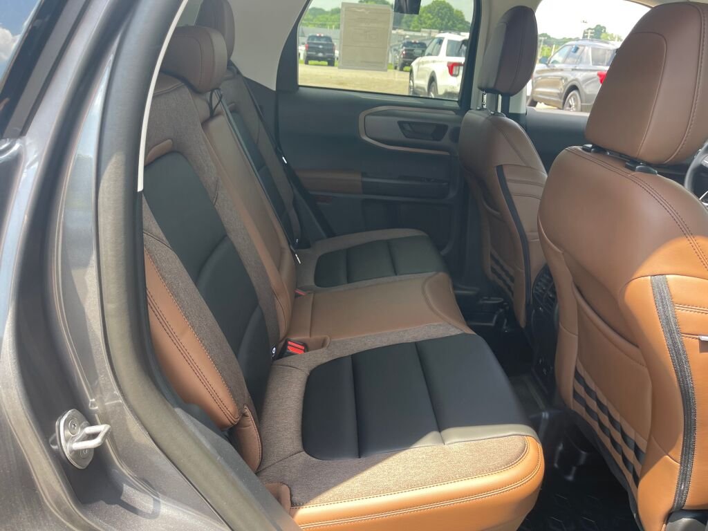 New 2026 Carbonized Gray Metallic Ford Outer Banks image 22