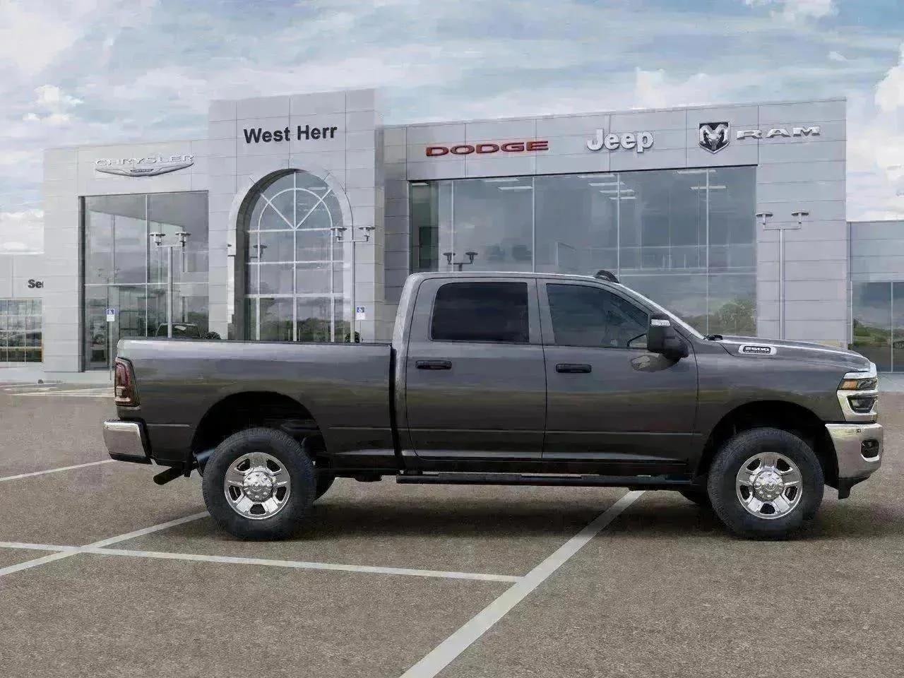 New 2026 Granite Crystal Metallic Clearcoat RAM Tradesman image 37