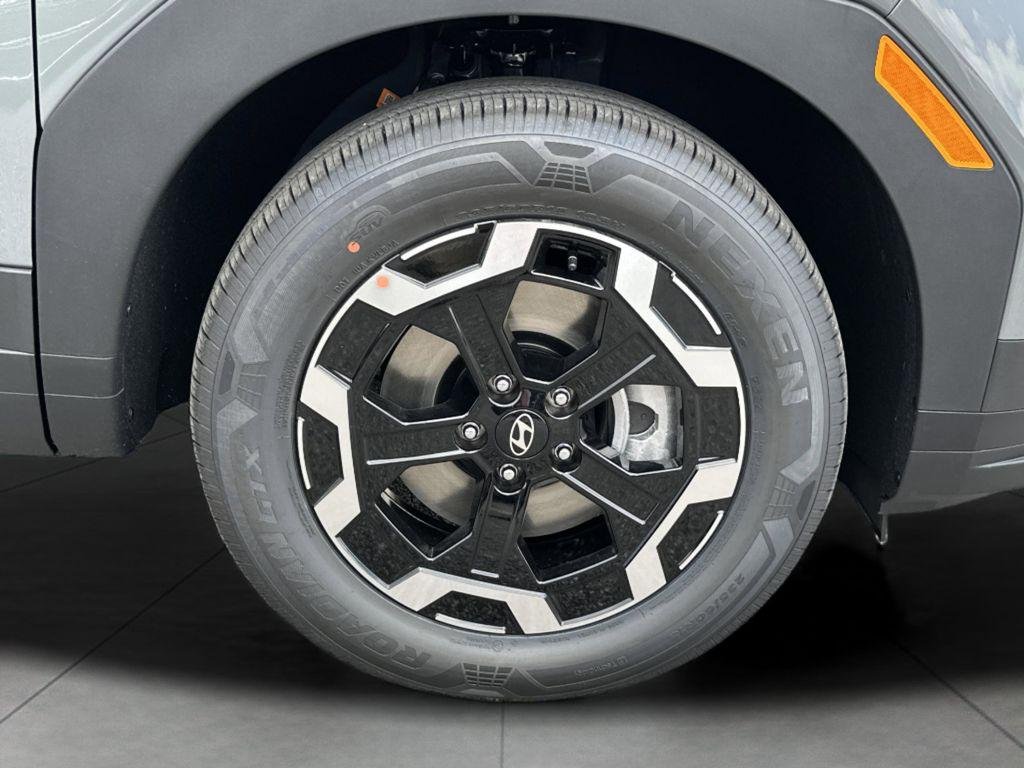 New 2026 Hampton Gray Hyundai SE FWD image 7