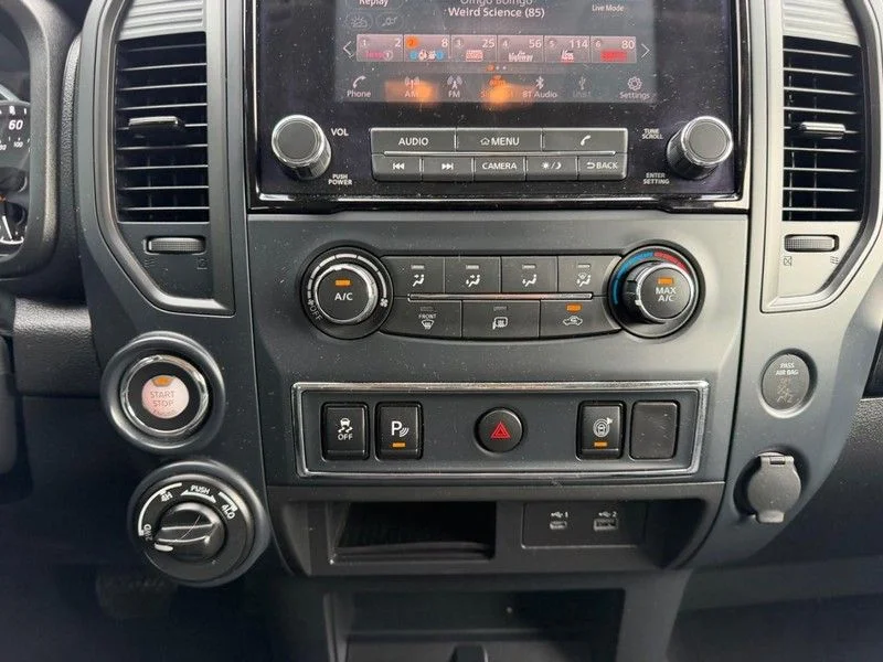 2023 Nissan Titan SV - Photo 13