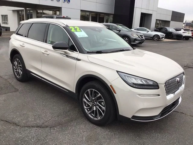 2022 Lincoln Corsair AWD's photo
