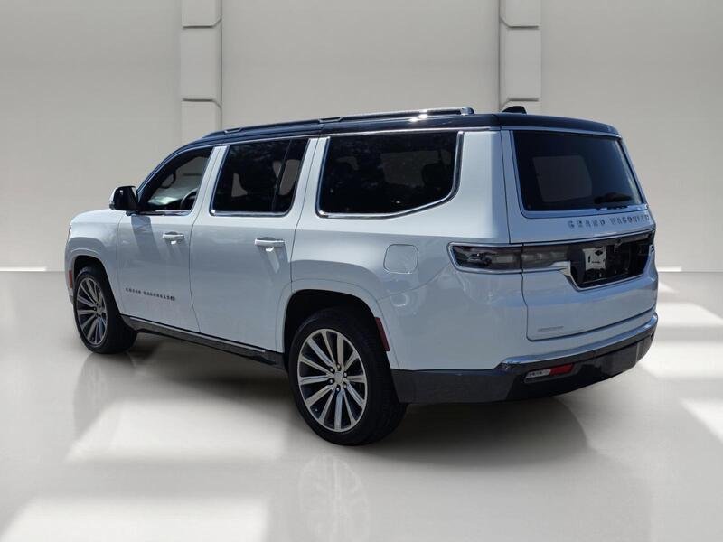 Used 2022 Bright White Clearcoat JEEP SERIES I 4X4 image 3