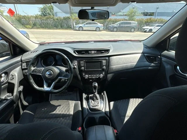 Used 2018 Red Nissan SV image 16
