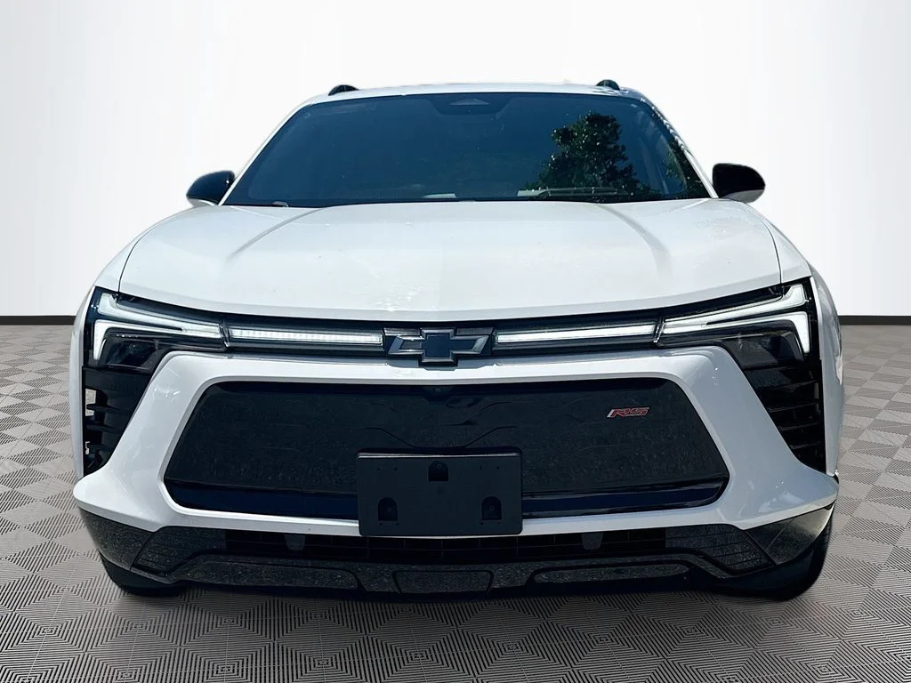 Used 2024 Chevrolet Blazer EV RS with VIN 3GNKDCRJ5RS171348 for sale in West Park, FL