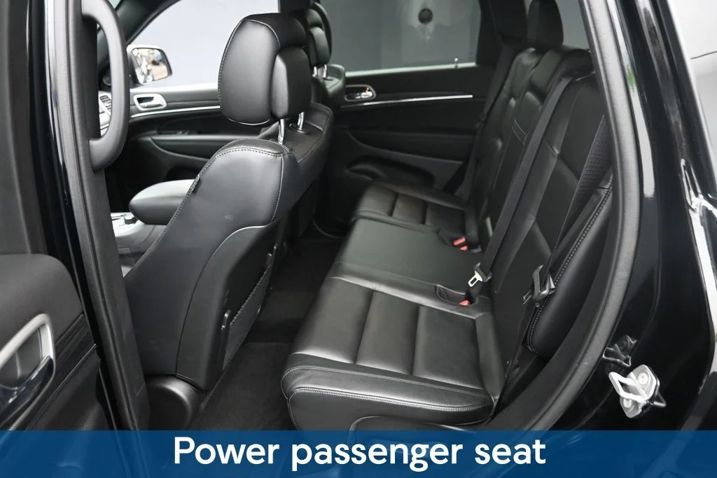 Used 2022 Black Jeep Limited image 14
